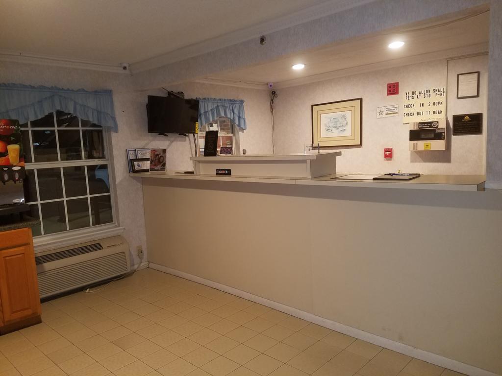 Americas Best Value Inn-Winnsboro Esterno foto
